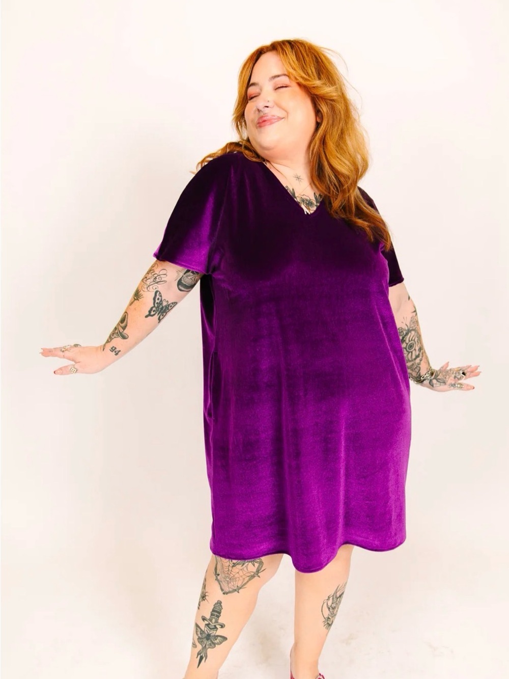 Velvet V-Neck Mini Dress in Deep Purple